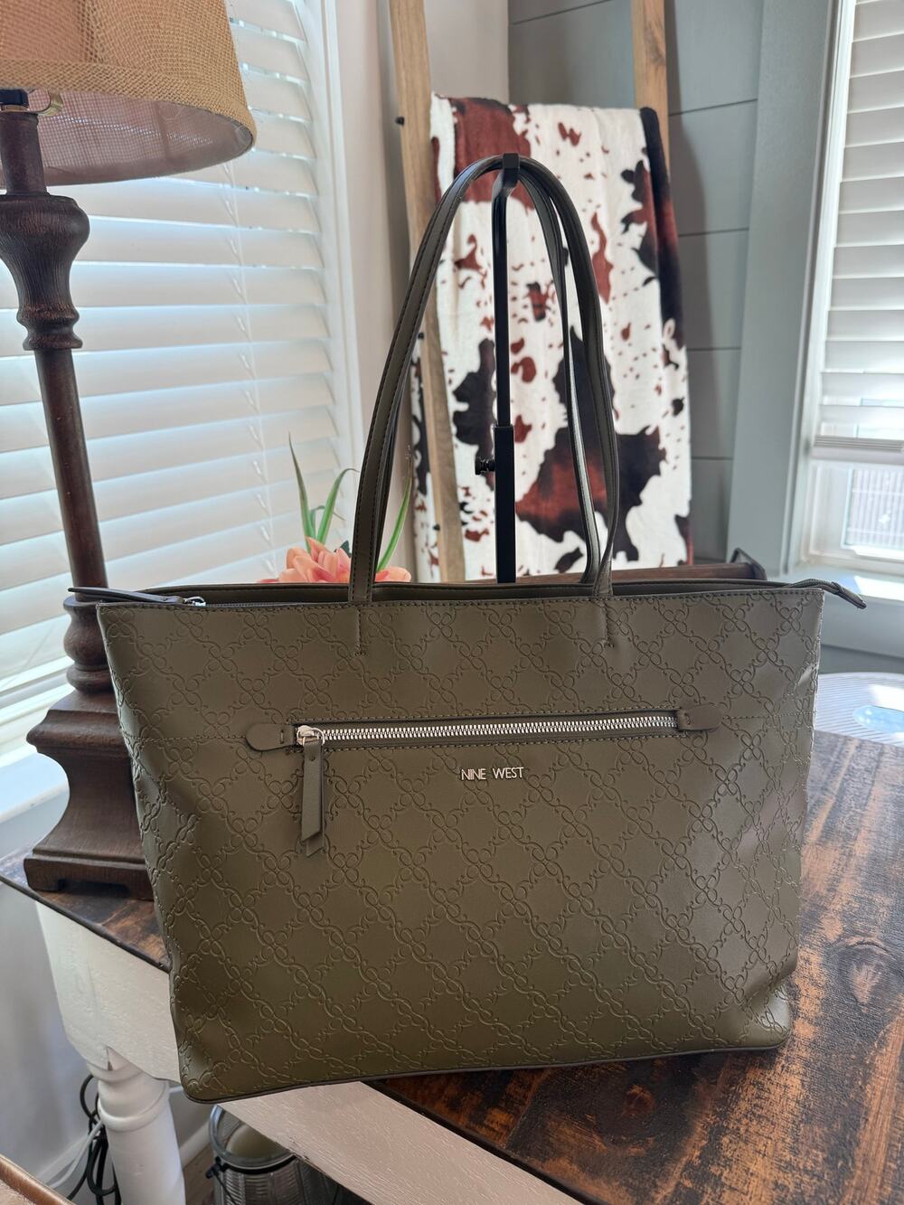 Nine West Olive medium/large zip up shoulder bag